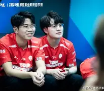 开云体育登录-FPX险胜T1，Chovy极限生还后反打激烈交锋八强赛，强势挺进下一轮