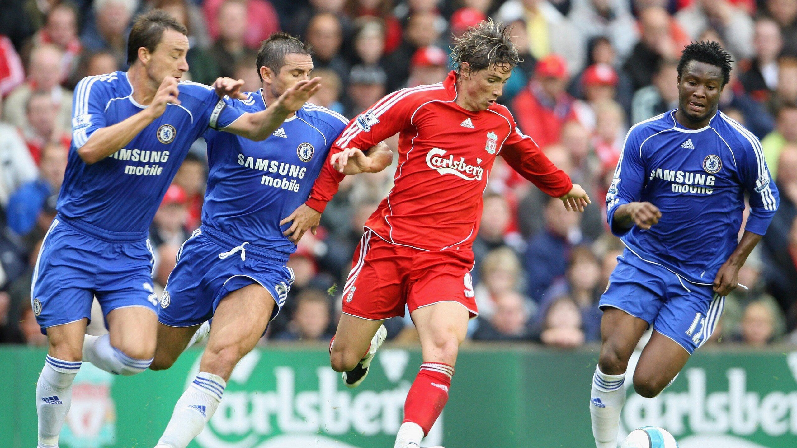 开云体育在线-解密主场魔咒，雄鹿山呼海啸中晋级，库里却在客场抢七写下巨星传说